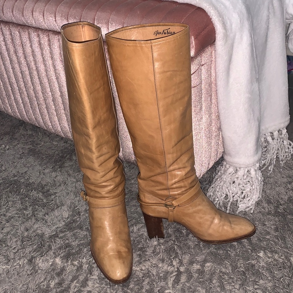 Max Fabian Tan leather heeled boots